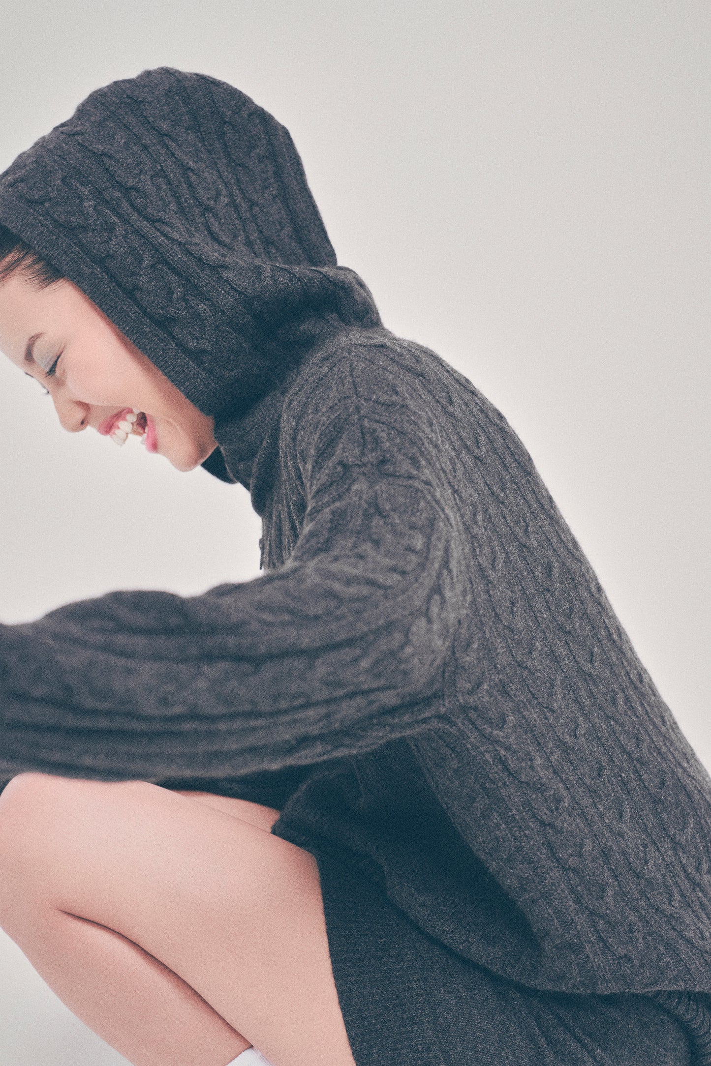 Claude Zip Hoodie Charcoal